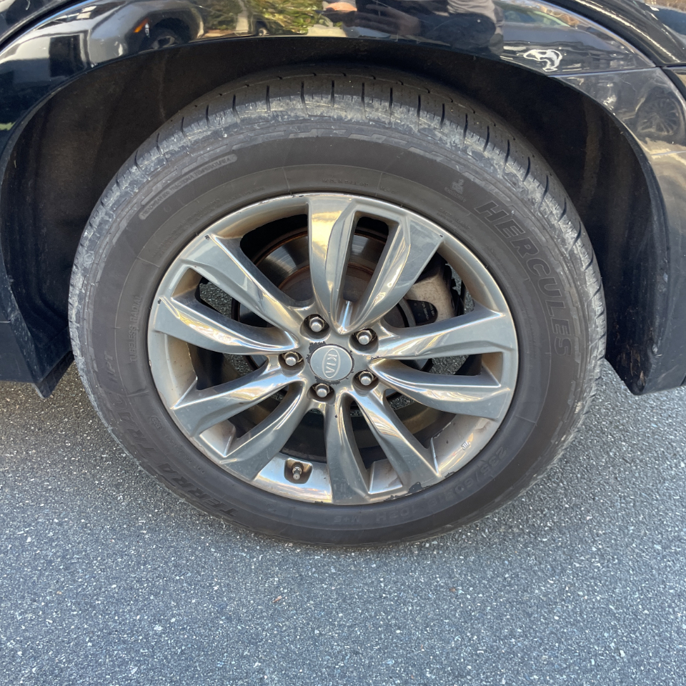 Kia Sorento 2WD 4dr V6 SX 2013