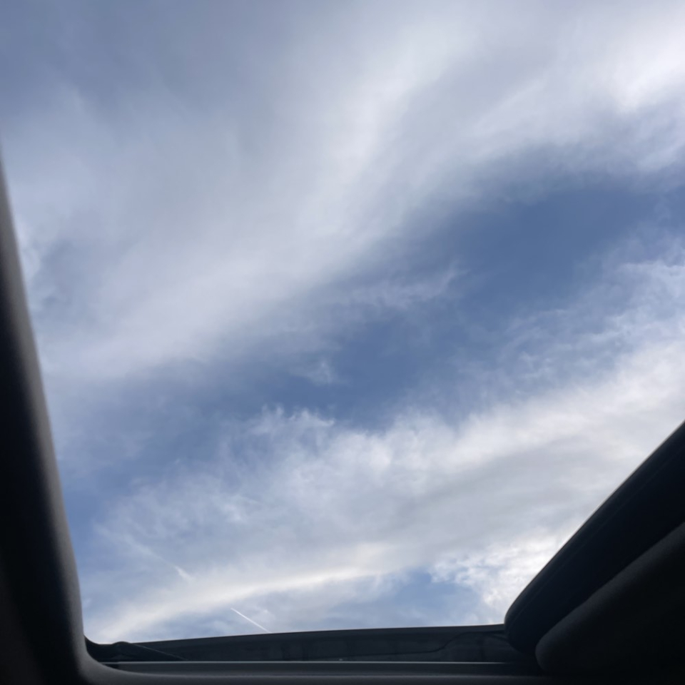 Nissan Sentra 4dr Sdn I4 CVT SR 2015