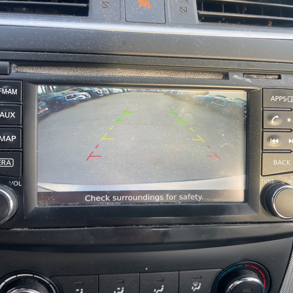 Nissan Sentra 4dr Sdn I4 CVT SR 2015