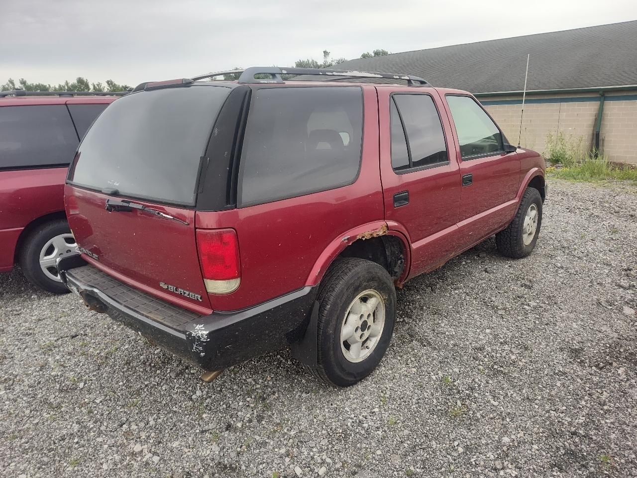 Chevrolet Blazer 4dr 4WD 1995