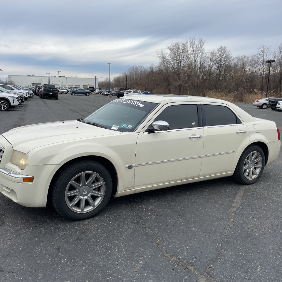 Chrysler 300 4dr Sdn 300C 2006