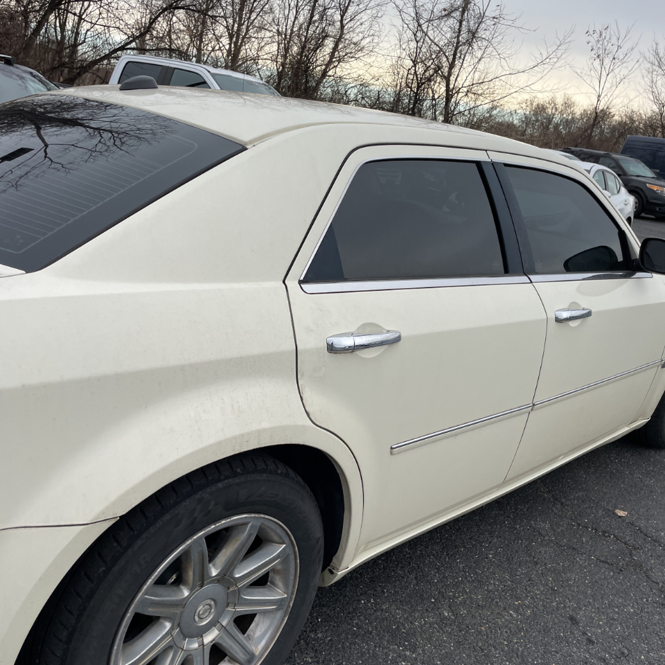 Chrysler 300 4dr Sdn 300C 2006