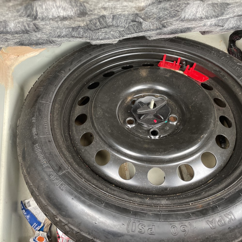 Chrysler 300 4dr Sdn 300C 2006