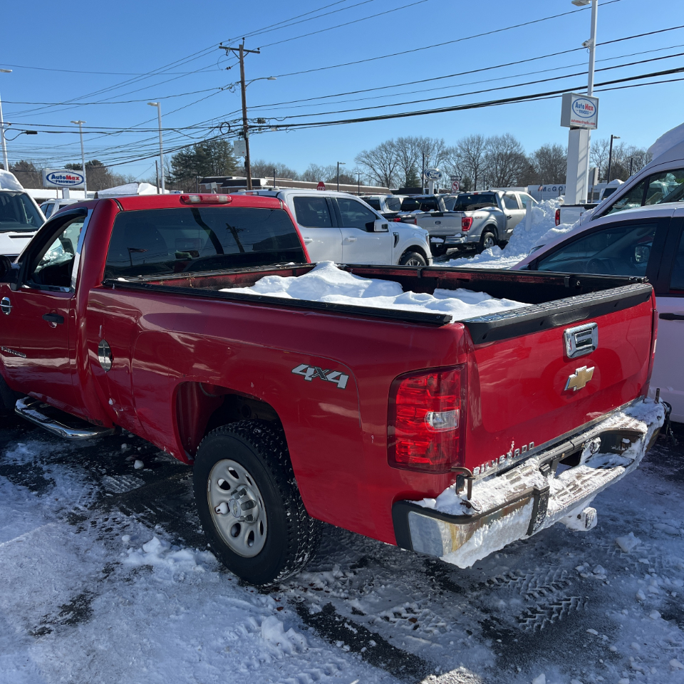 Chevrolet Silverado 1500 4WD Reg Cab 133.0" Work Truck 2008
