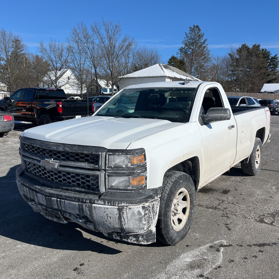 Chevrolet Silverado 1500 4WD Reg Cab 133.0" Work Truck 2015