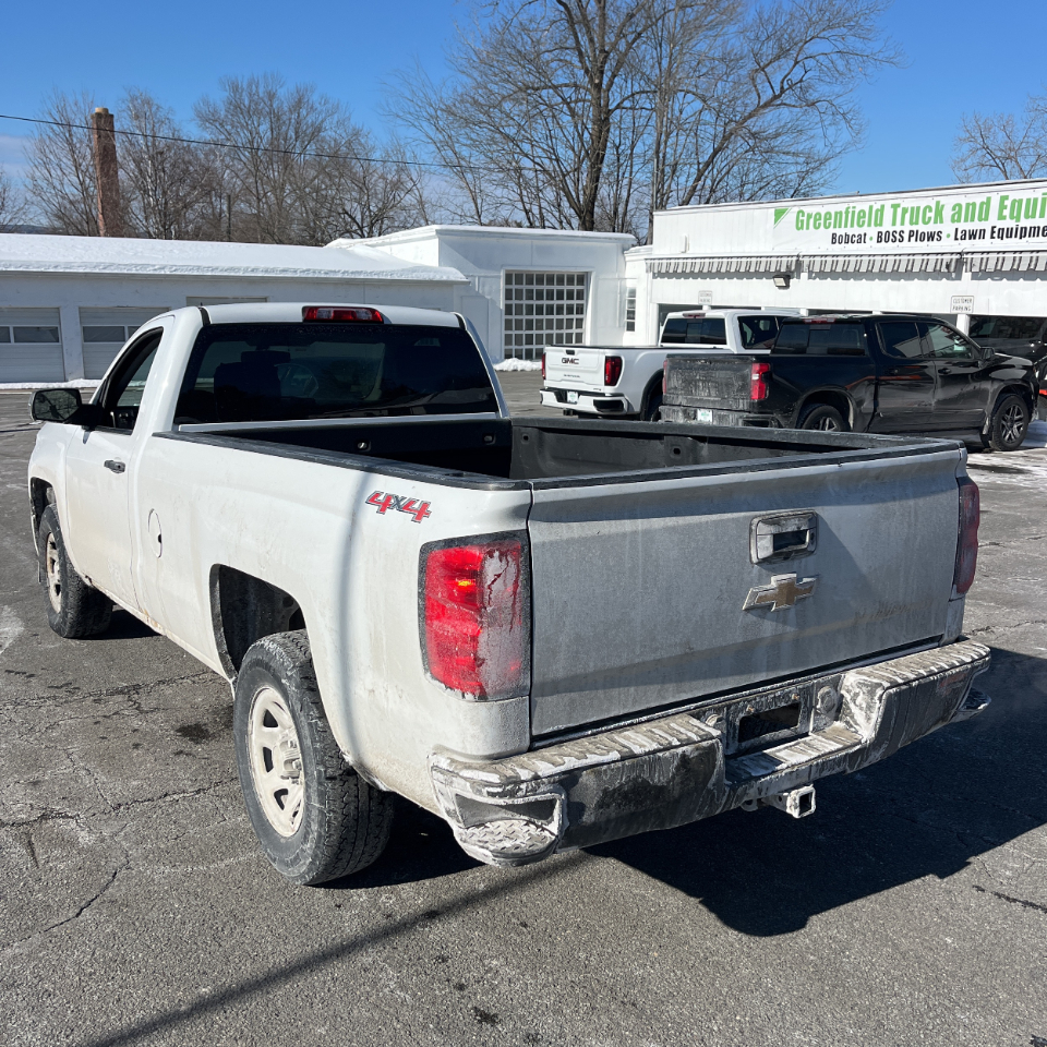 Chevrolet Silverado 1500 4WD Reg Cab 133.0" Work Truck 2015