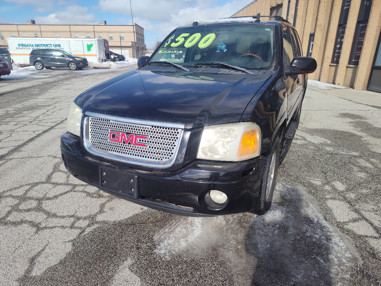 GMC Envoy 4dr 4WD Denali 2005