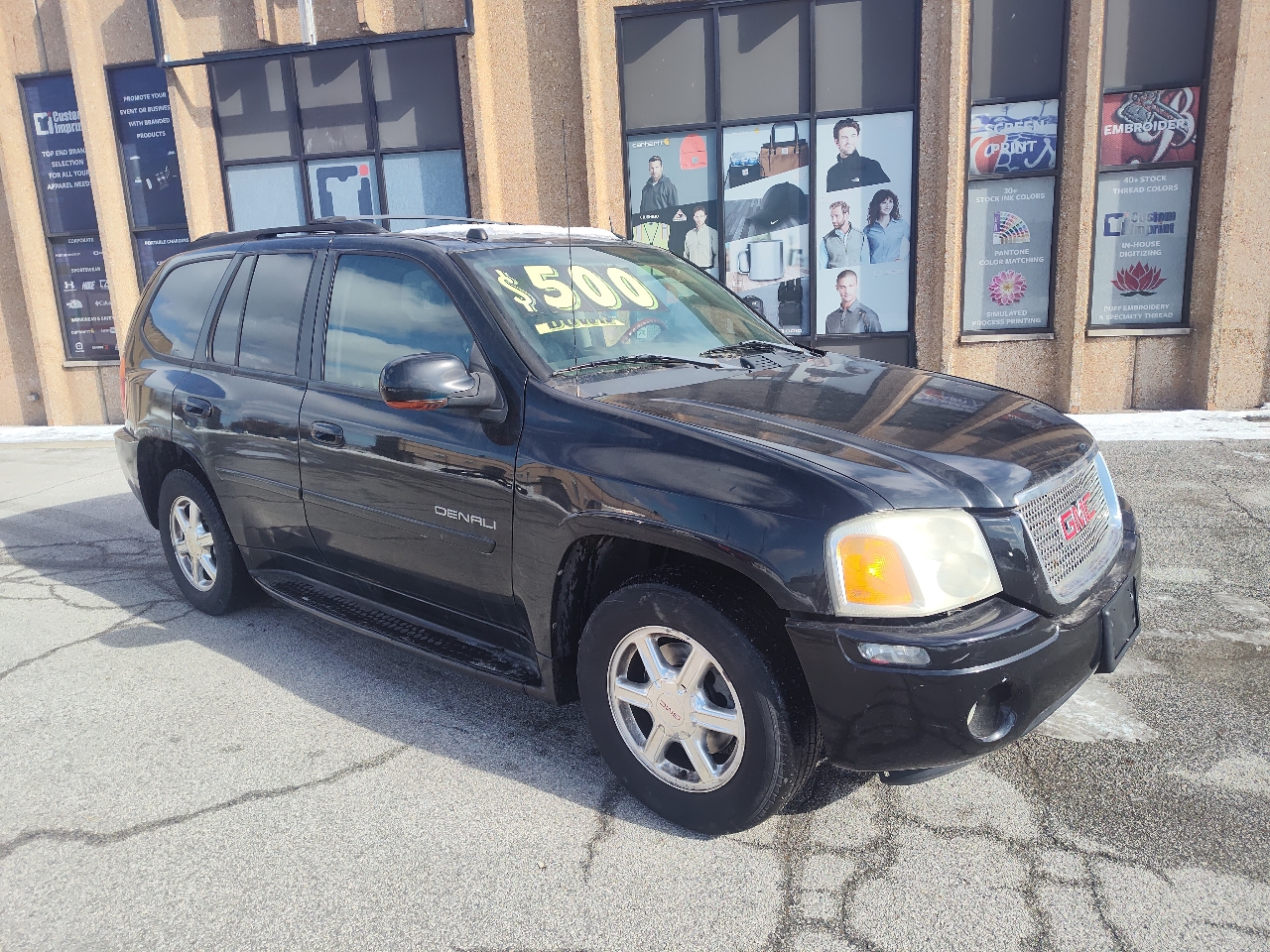 GMC Envoy 4dr 4WD Denali 2005