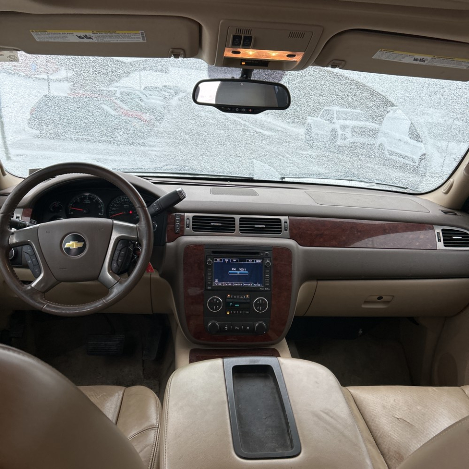 Chevrolet Avalanche 4WD Crew Cab LTZ 2010