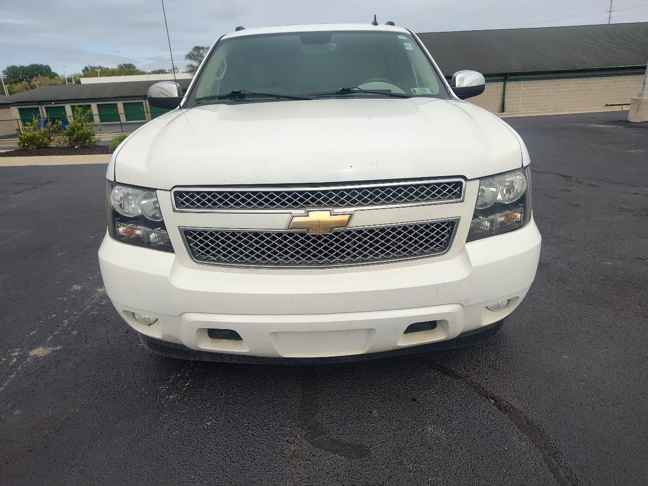 Chevrolet Avalanche 4WD Crew Cab LTZ 2010