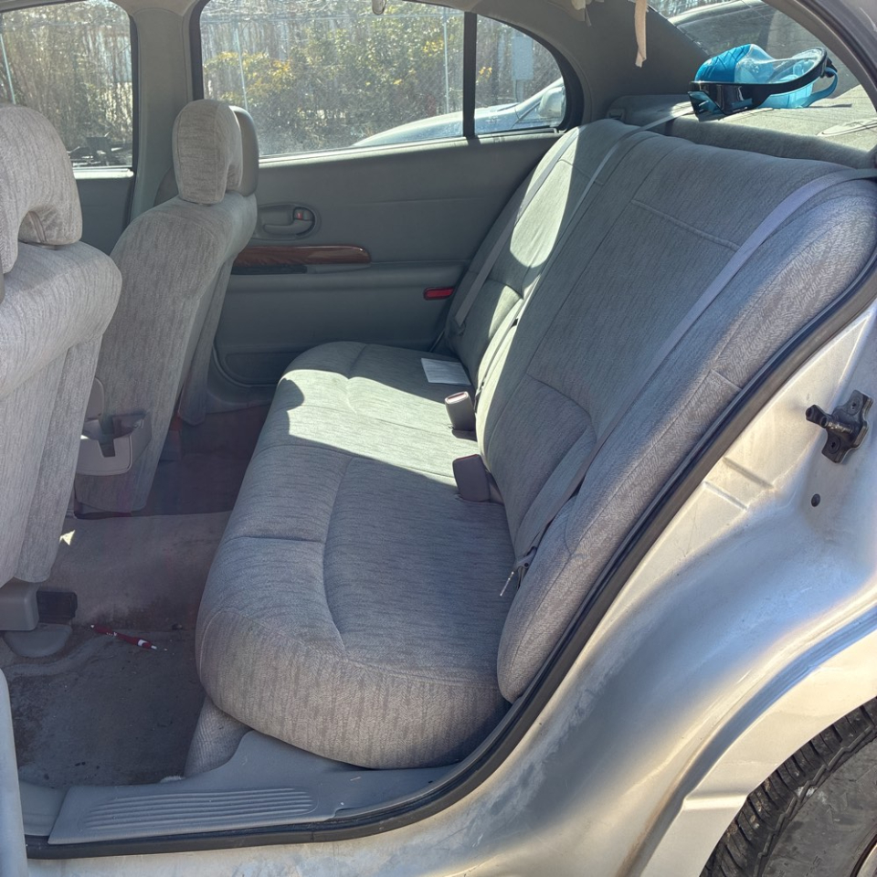 Buick LeSabre 4dr Sdn Custom 2002