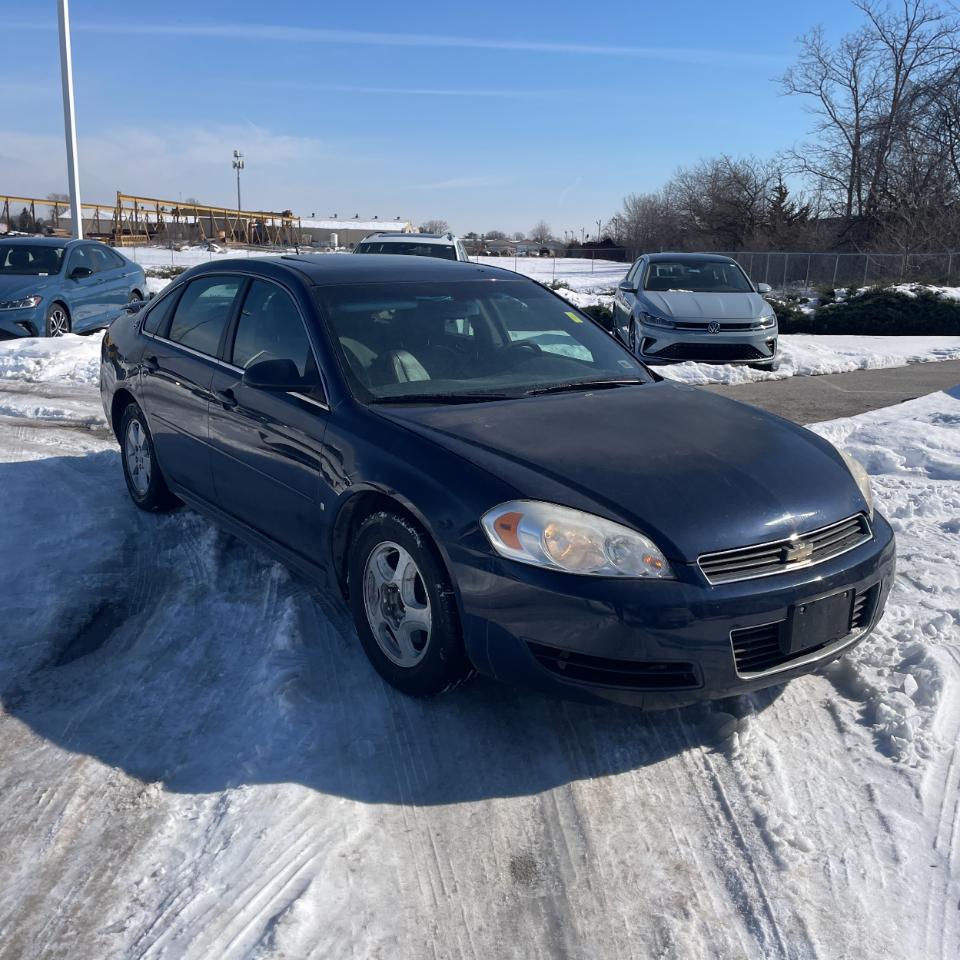 Chevrolet Impala 4dr Sdn 3.5L LT 2009