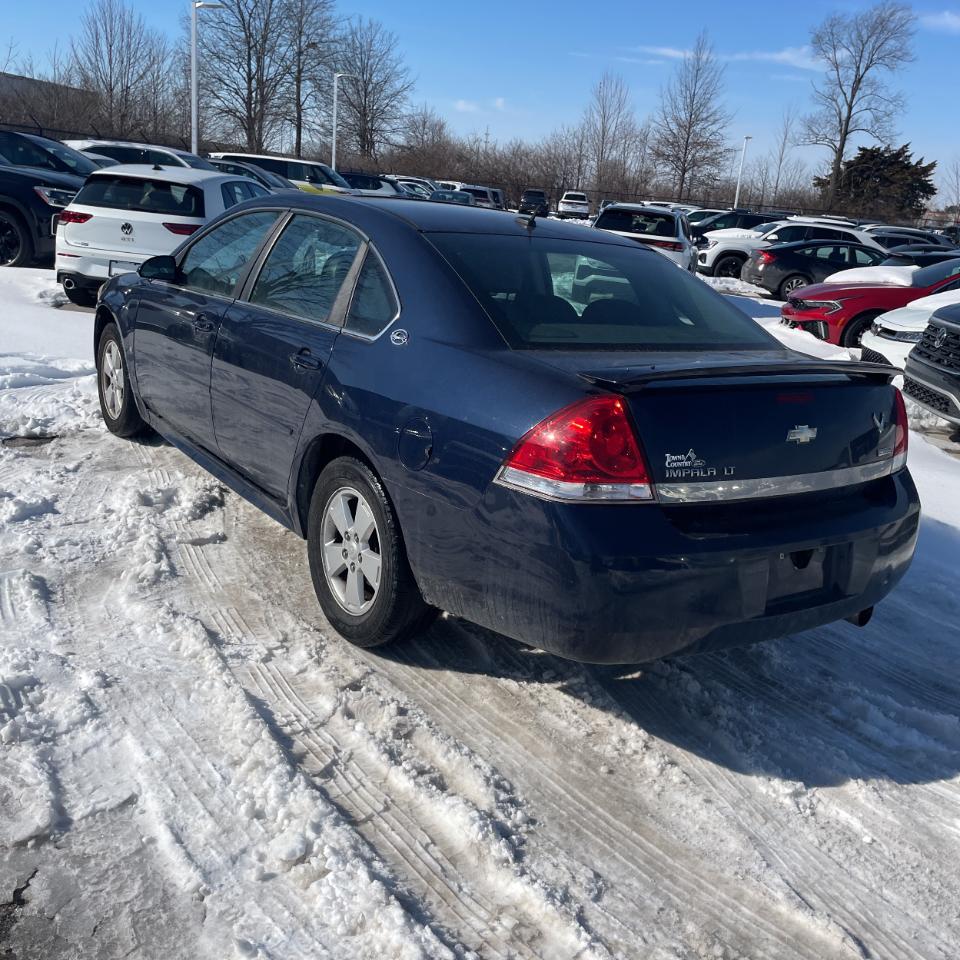 Chevrolet Impala 4dr Sdn 3.5L LT 2009