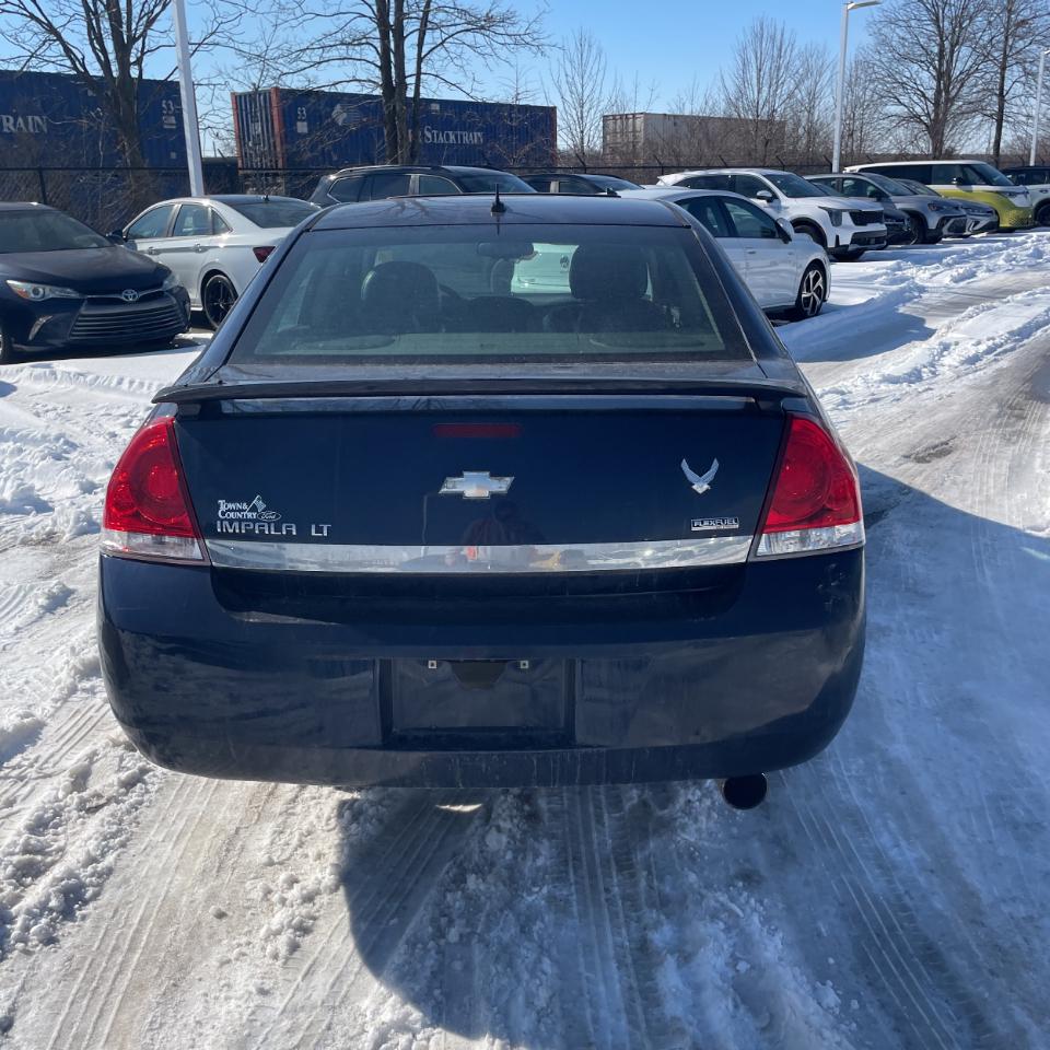 Chevrolet Impala 4dr Sdn 3.5L LT 2009