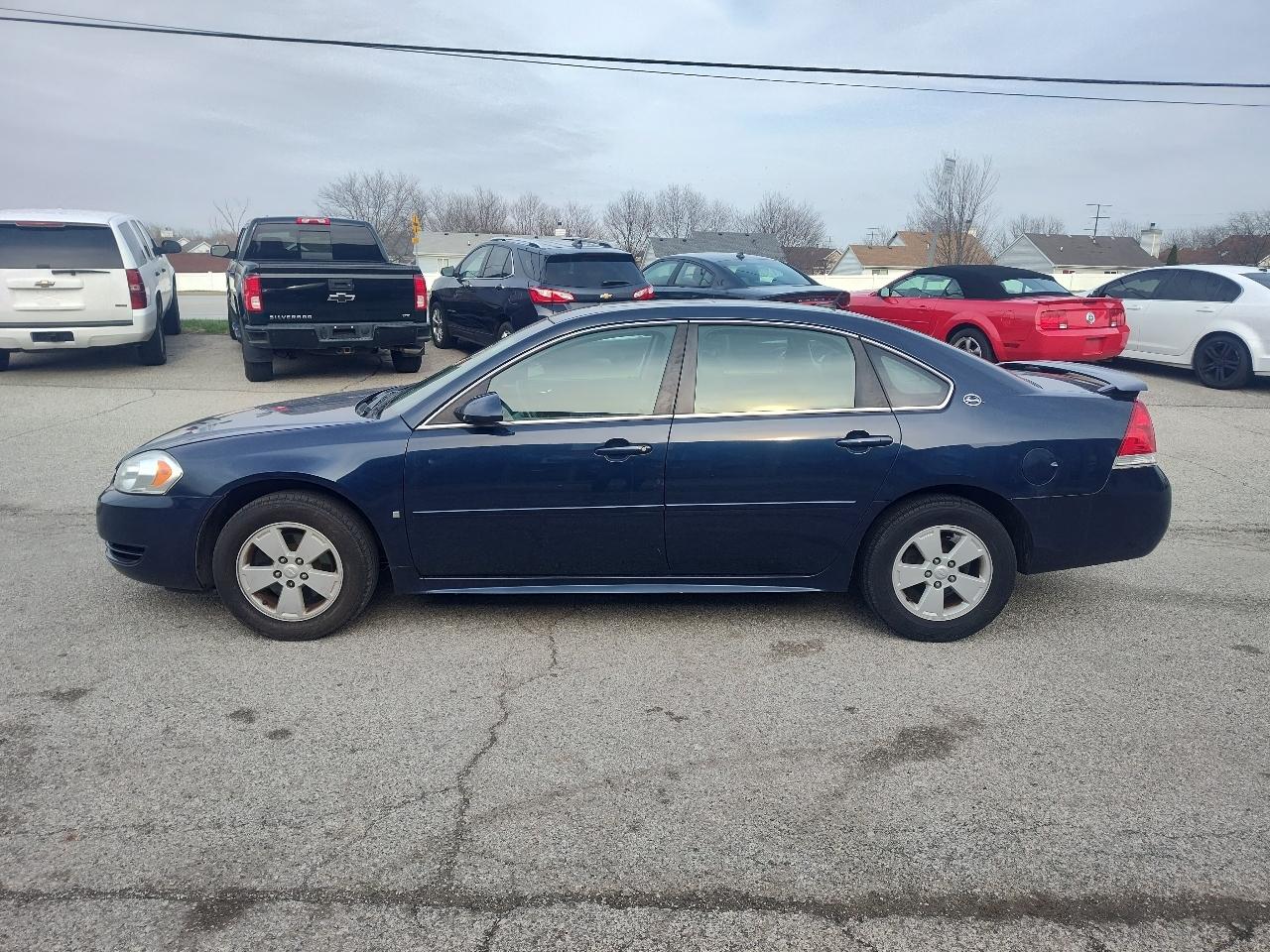 Chevrolet Impala 4dr Sdn 3.5L LT 2009
