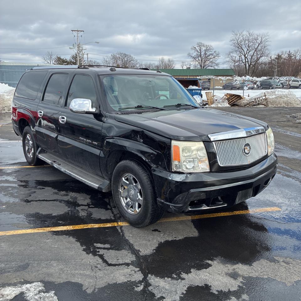 Cadillac Escalade ESV 4dr AWD 2005
