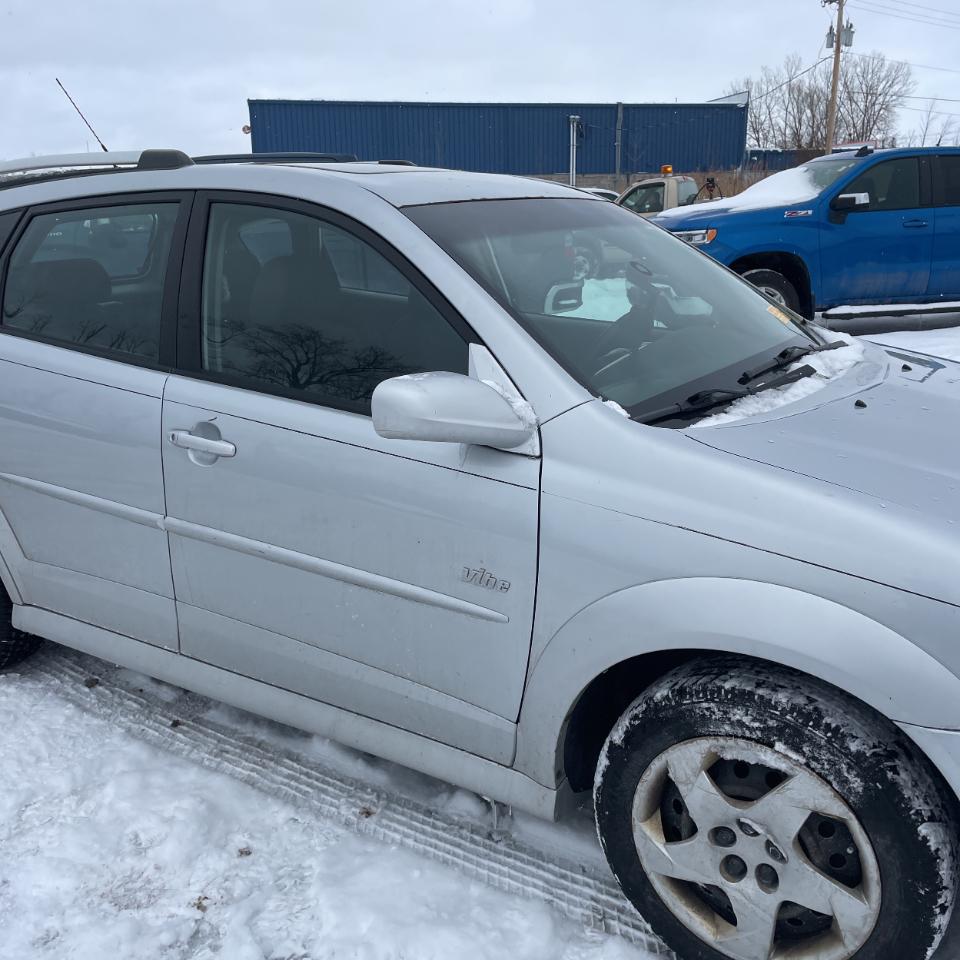 Pontiac Vibe 4dr HB AWD 2006