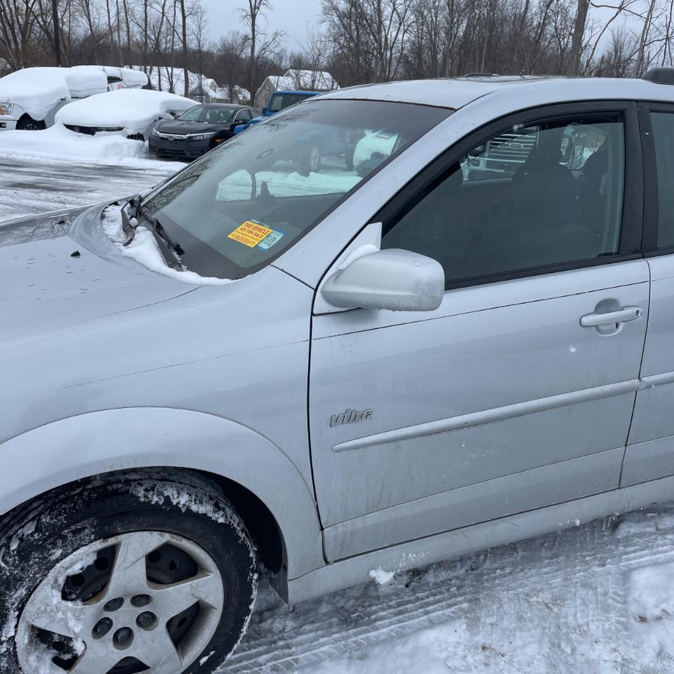 Pontiac Vibe 4dr HB AWD 2006
