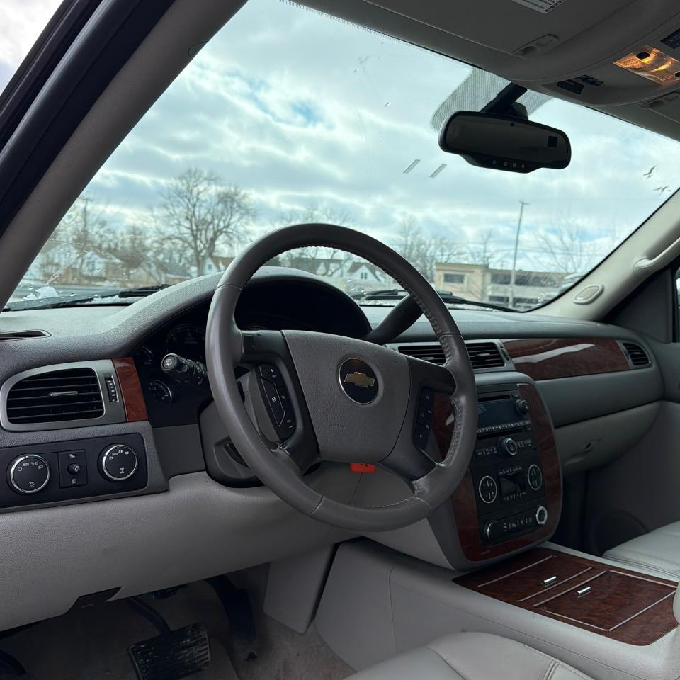 Chevrolet Tahoe 4WD 4dr 1500 LTZ 2007