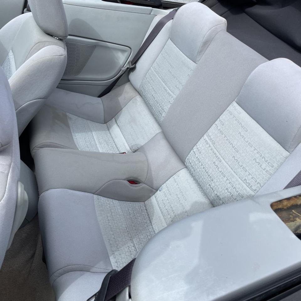 Ford Mustang 2dr Conv Deluxe 2007