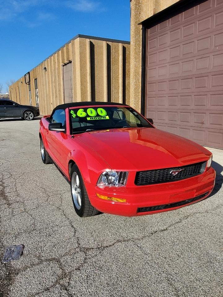 Ford Mustang 2dr Conv Deluxe 2007