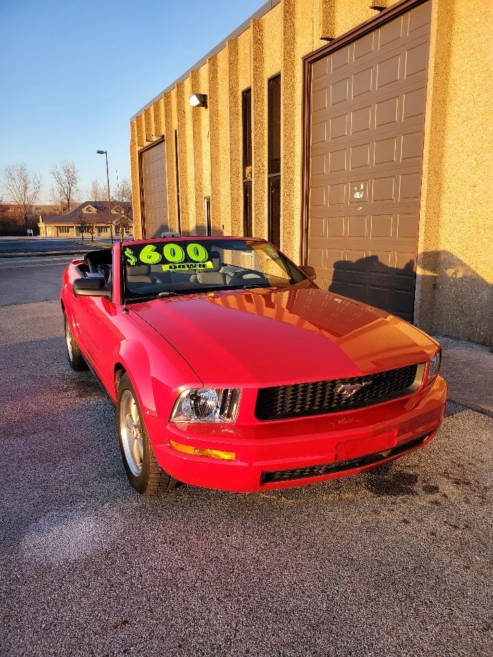 Ford Mustang 2dr Conv Deluxe 2007