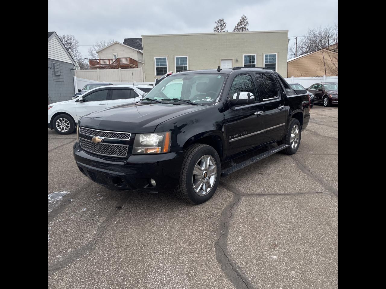 2009 Chevrolet Avalanche 4WD Crew Cab 130" LTZ
