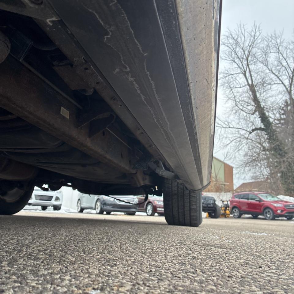 Chevrolet Avalanche 4WD Crew Cab 130" LTZ 2009