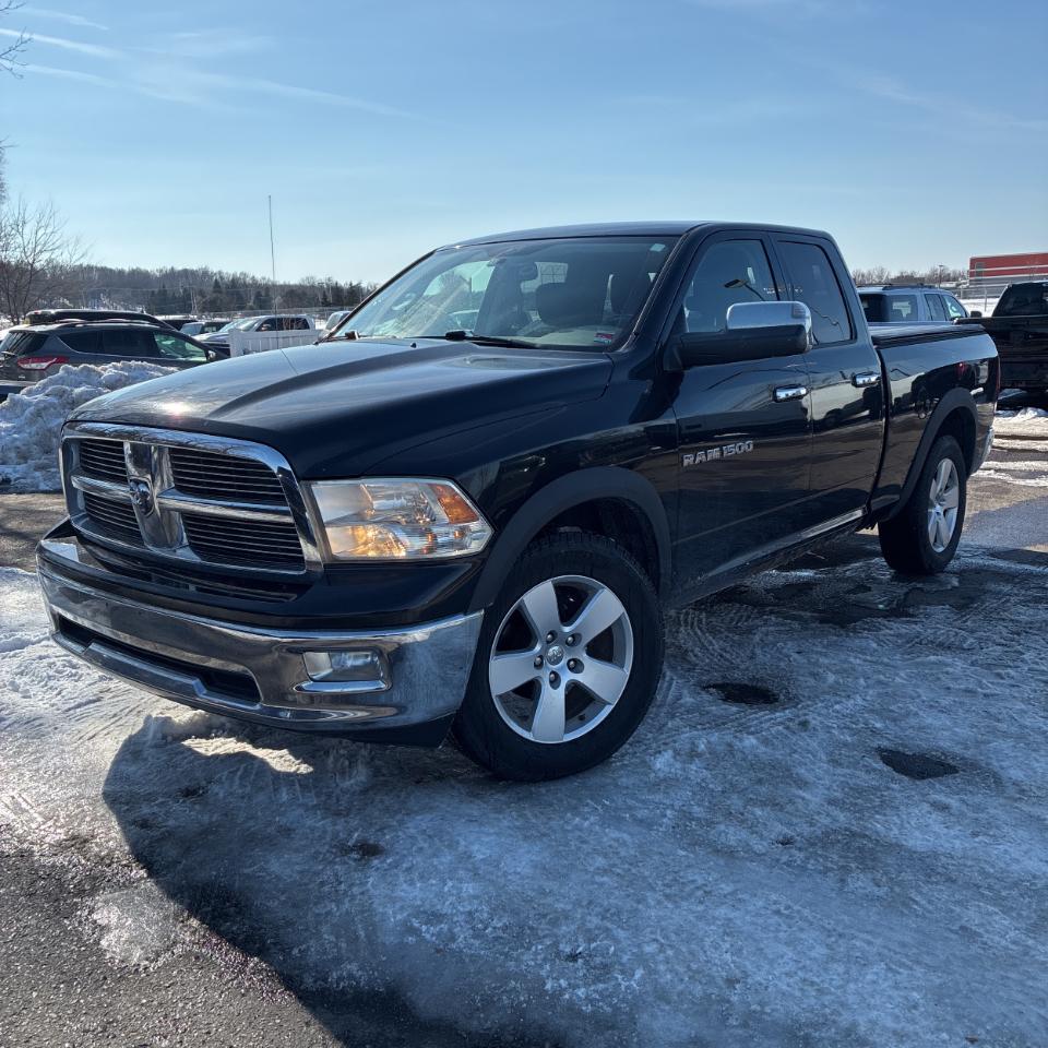 Dodge 1500 4WD Quad Cab 140.5" Big Horn 2011