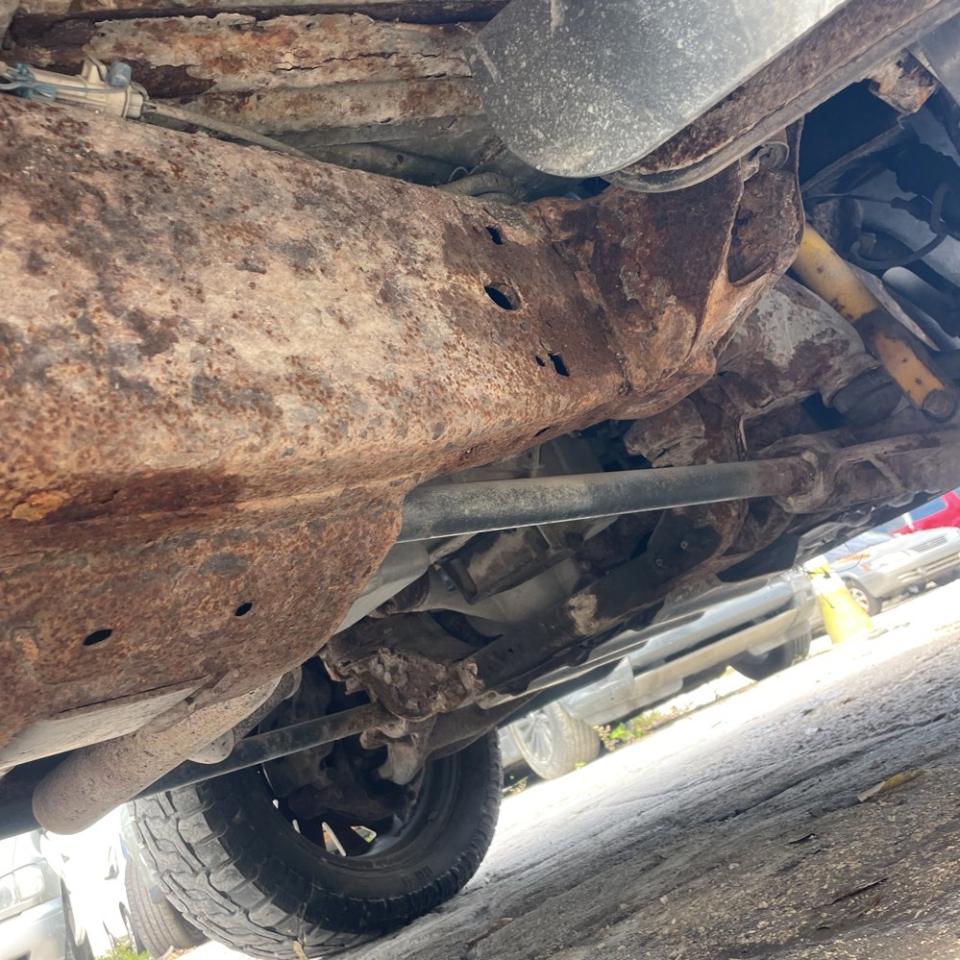 Chevrolet Silverado 2500HD 4WD Double Cab 158.1" LT 2015