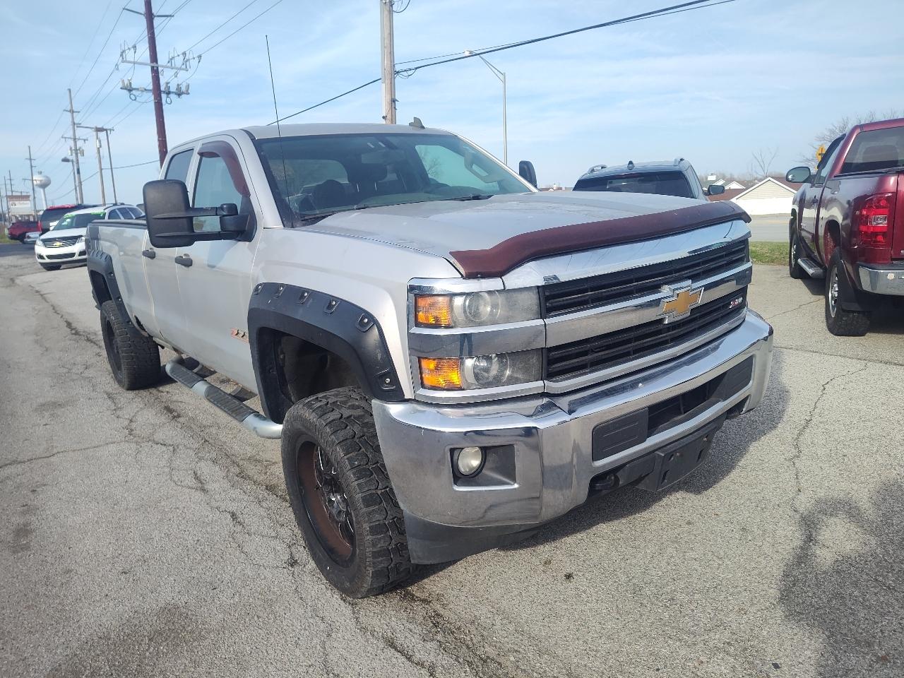 Chevrolet Silverado 2500HD 4WD Double Cab 158.1" LT 2015