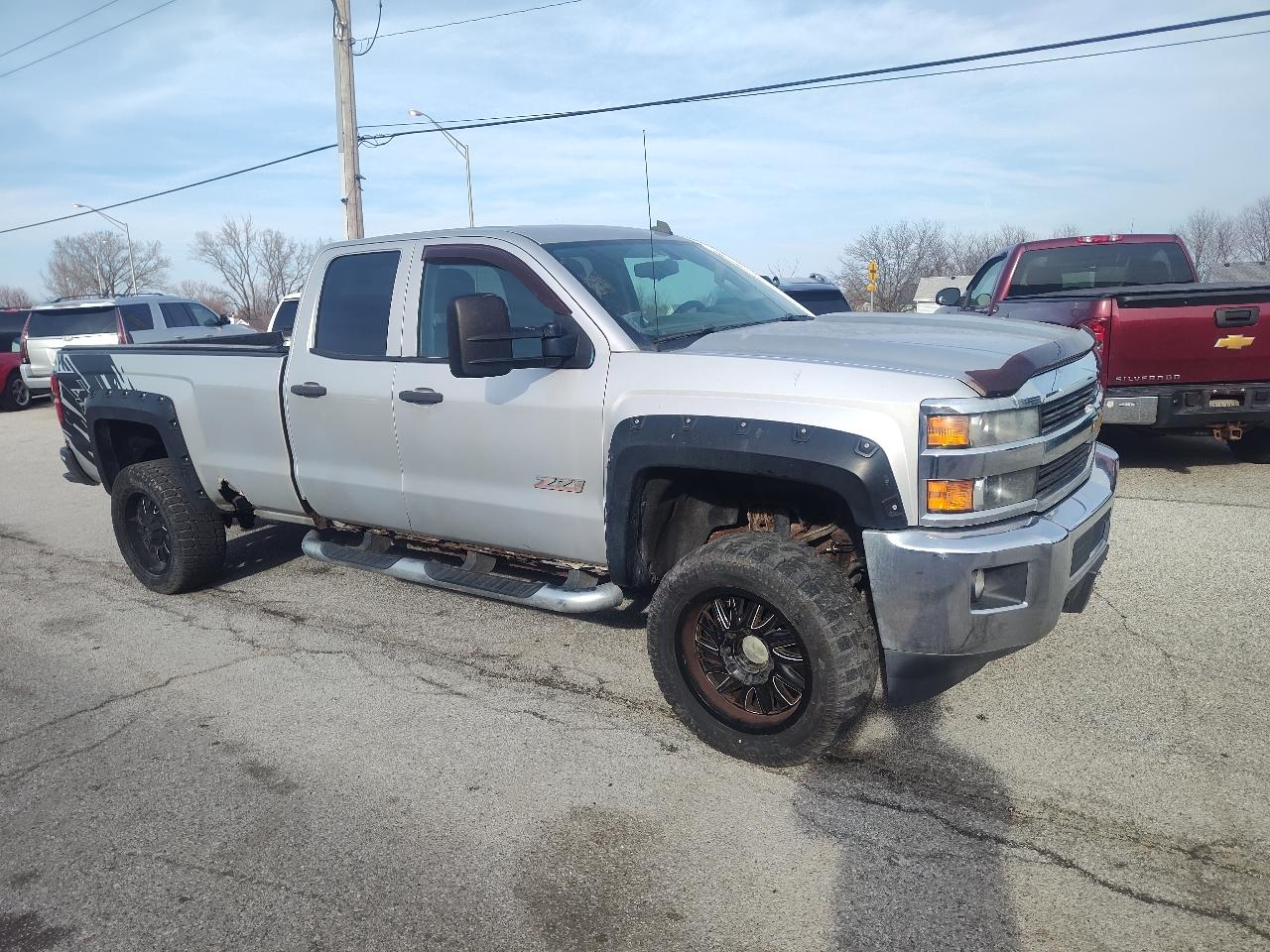 Chevrolet Silverado 2500HD 4WD Double Cab 158.1" LT 2015