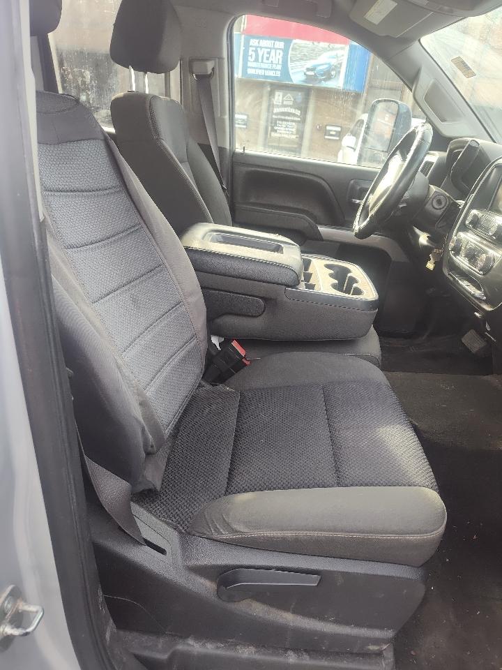 Chevrolet Silverado 2500HD 4WD Double Cab 158.1" LT 2015