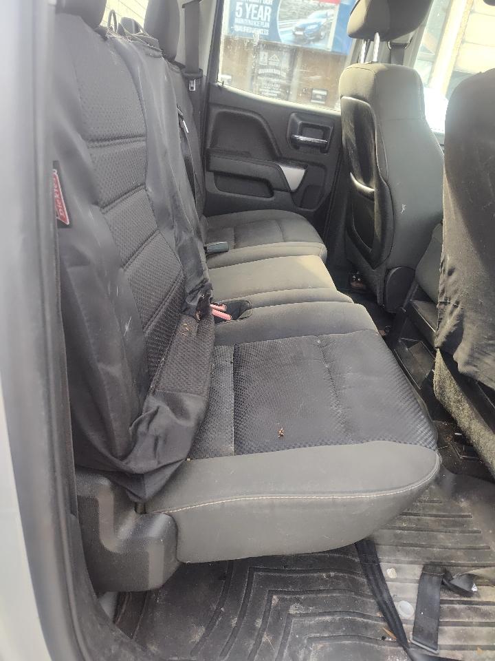 Chevrolet Silverado 2500HD 4WD Double Cab 158.1" LT 2015