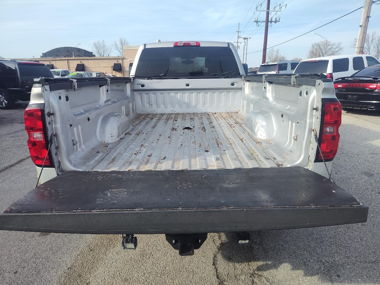 Chevrolet Silverado 2500HD 4WD Double Cab 158.1" LT 2015