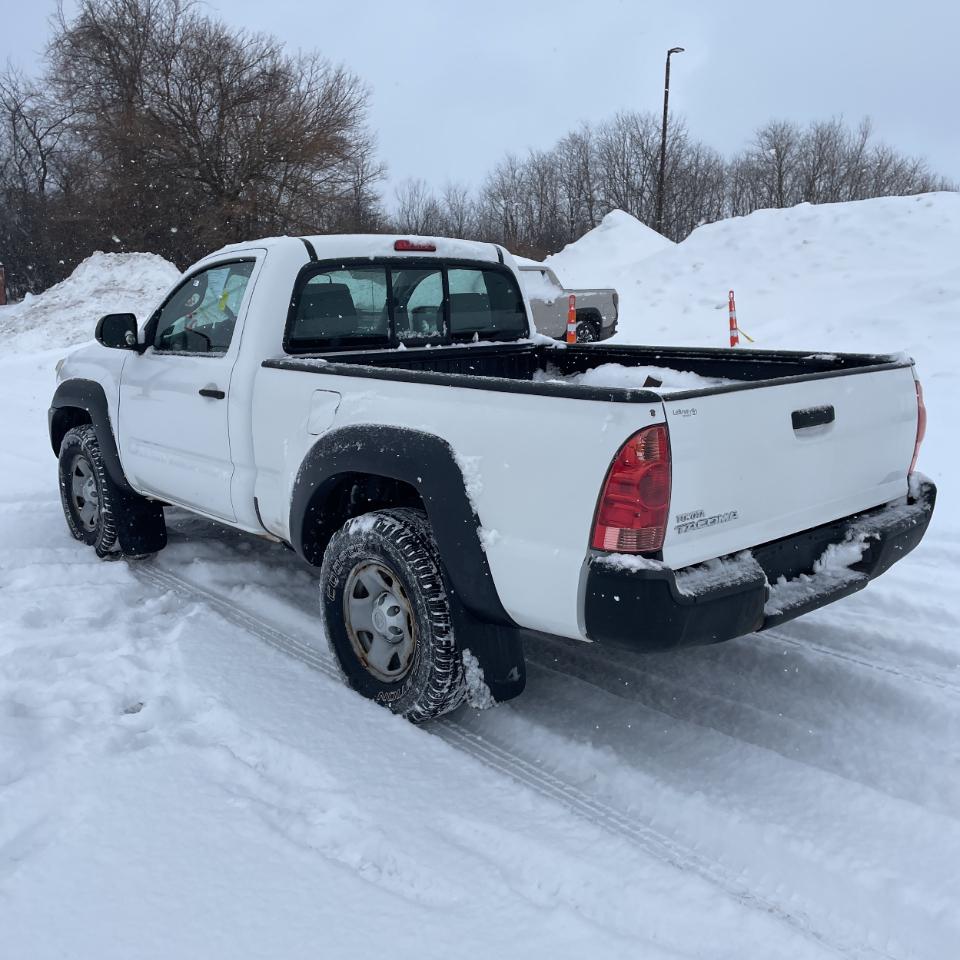 Toyota Tacoma 4WD Reg Cab I4 MT (Natl) 2013