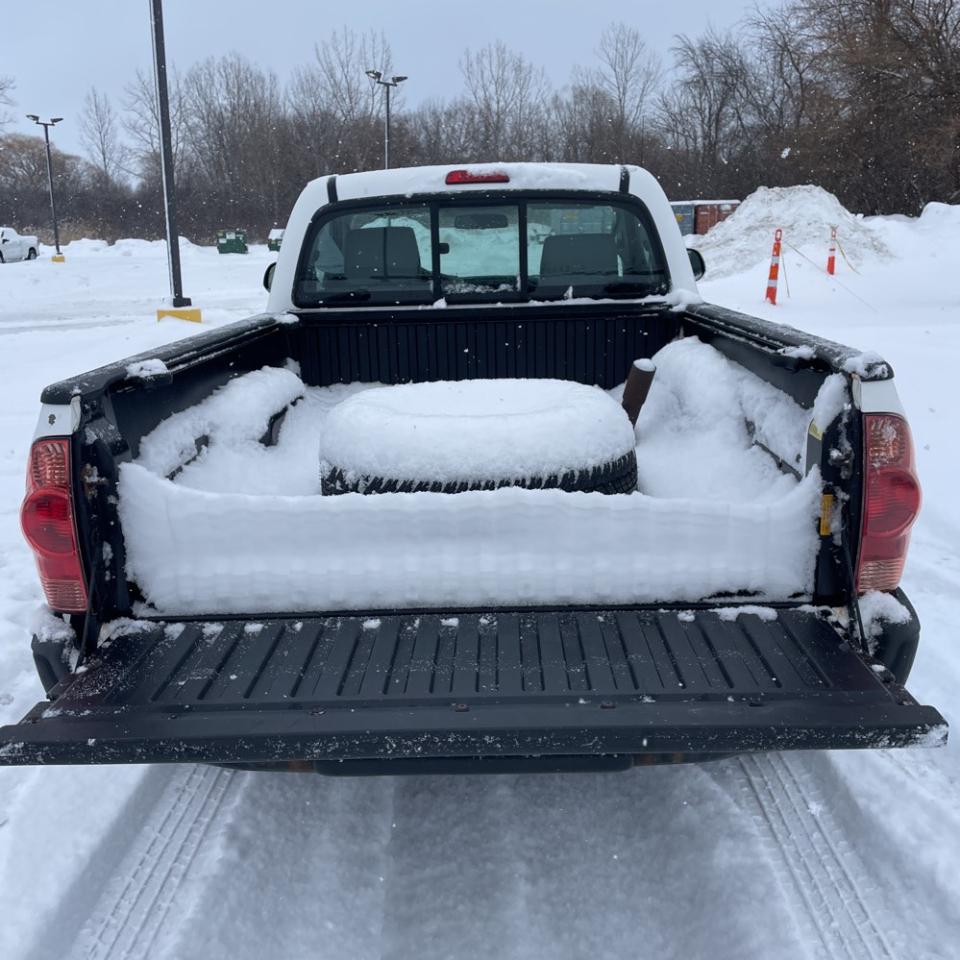 Toyota Tacoma 4WD Reg Cab I4 MT (Natl) 2013