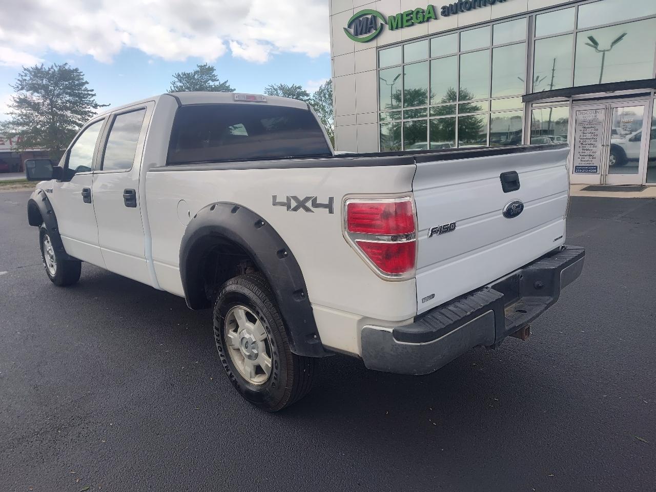 Ford F-150 4WD SuperCrew 145" XL 2014