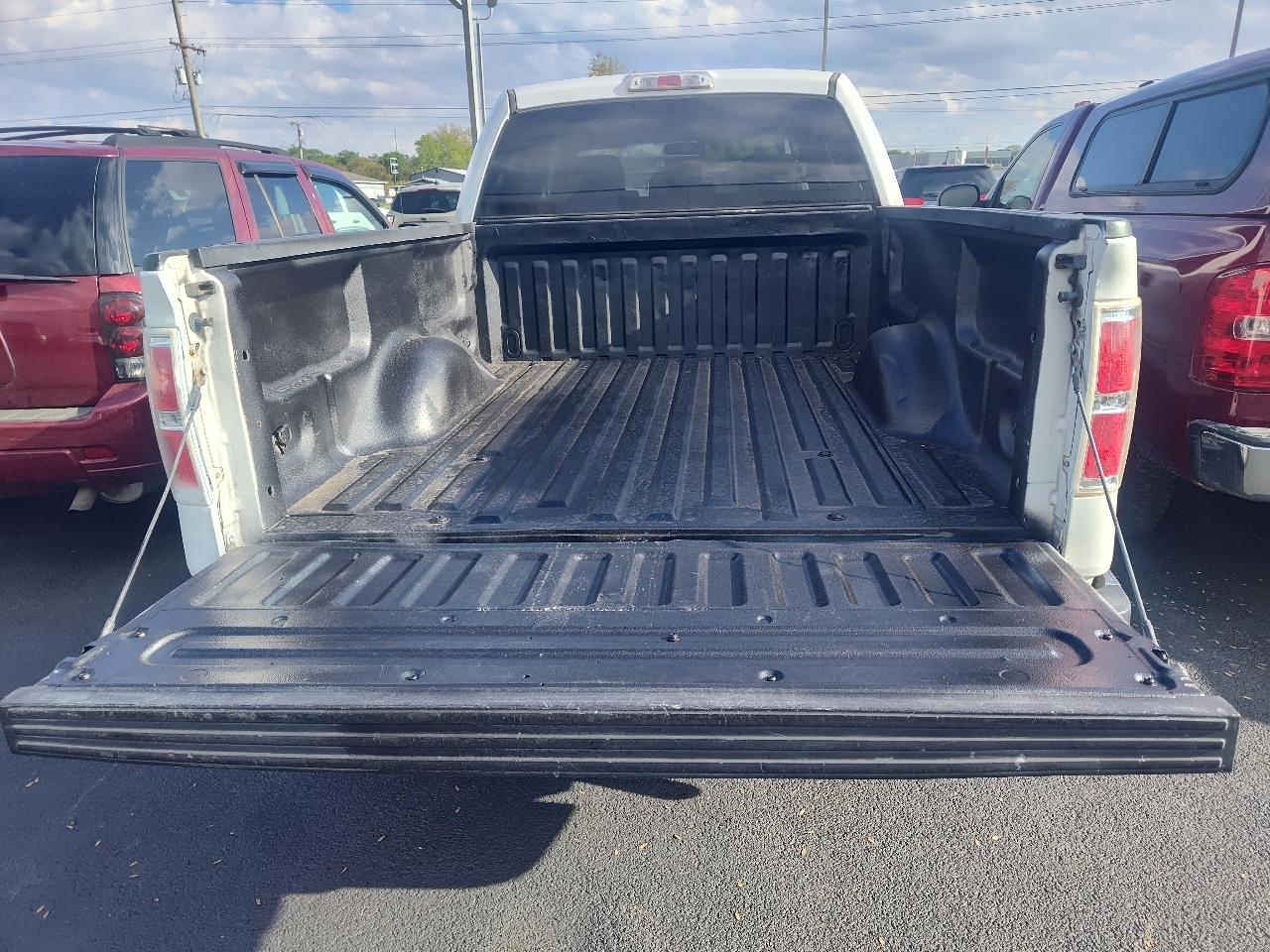 Ford F-150 4WD SuperCrew 145" XL 2014