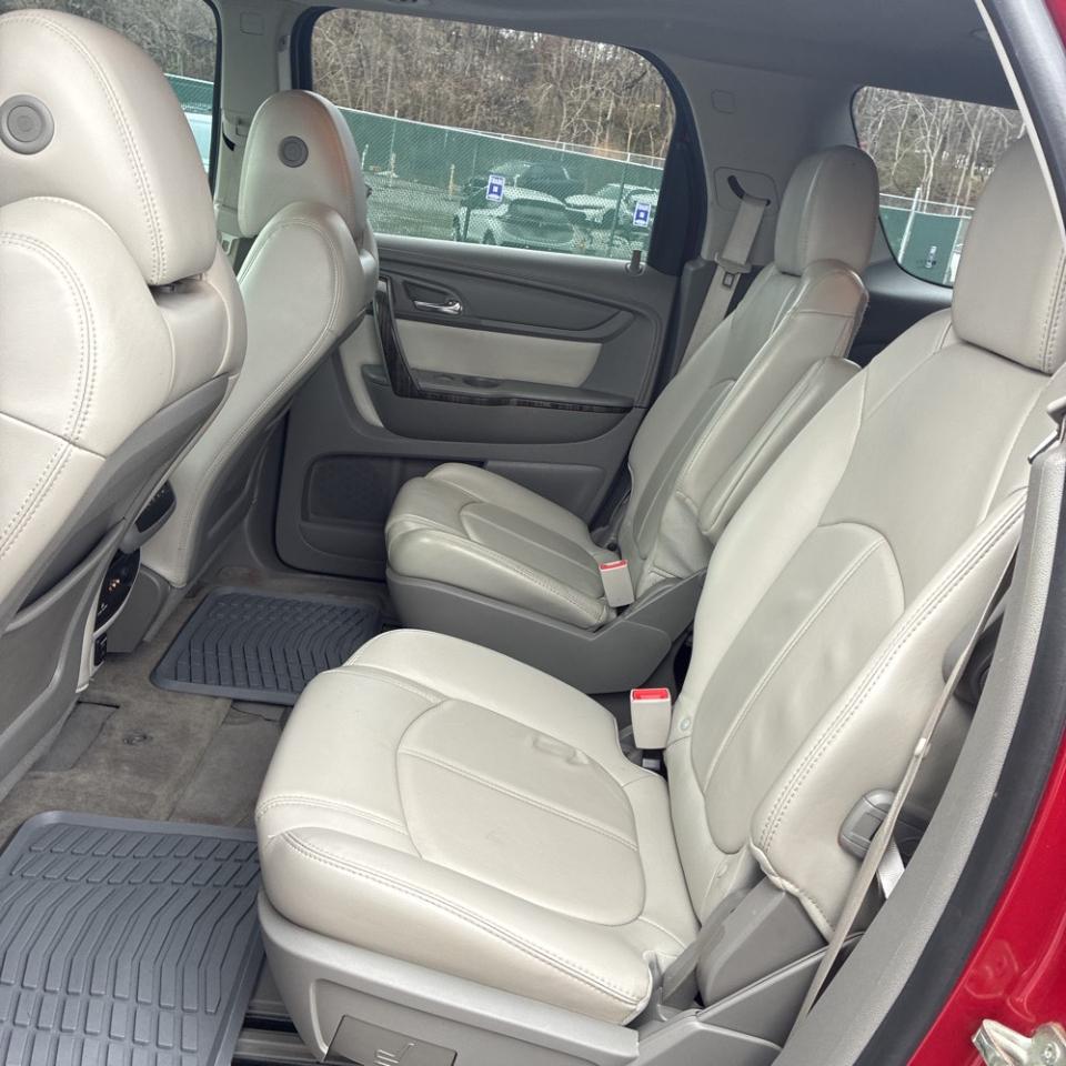 GMC Acadia AWD 4dr SLT1 2014