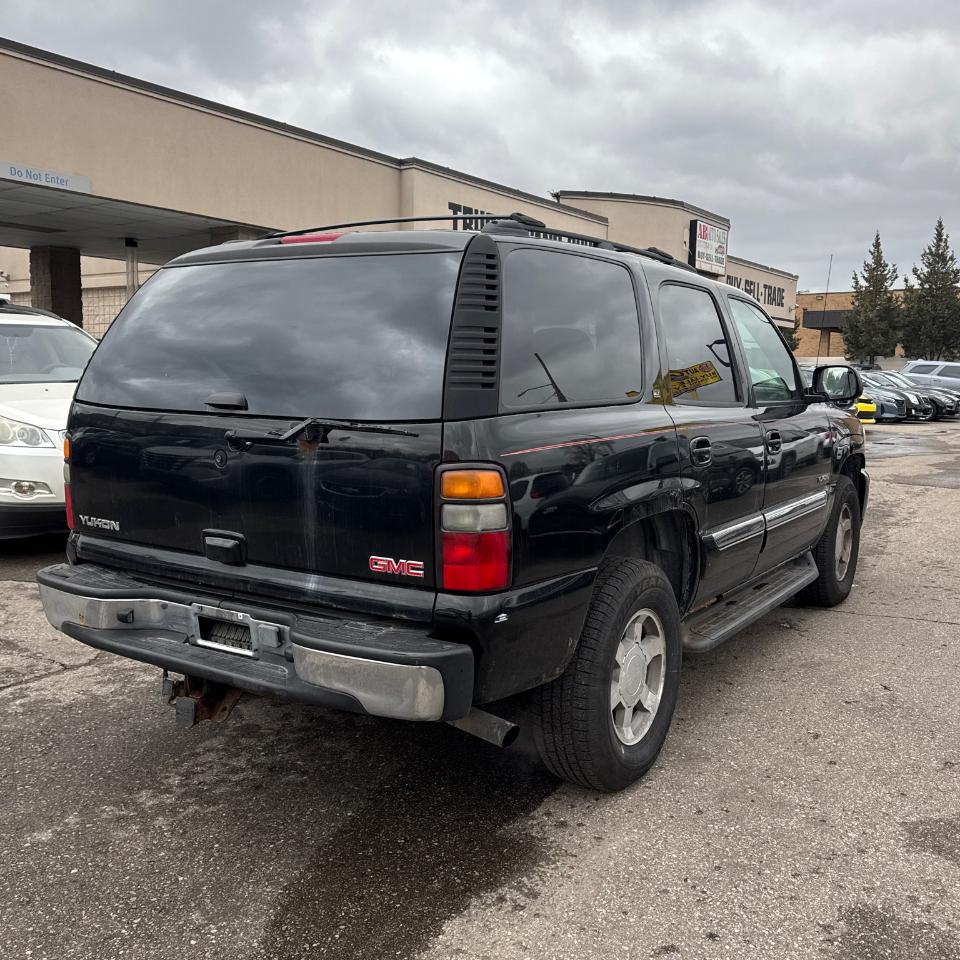 GMC Yukon 4dr 1500 4WD SLT 2005