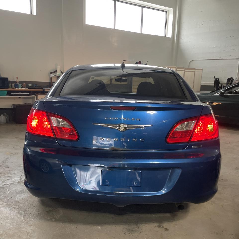 Chrysler Sebring 4dr Sdn Touring *Ltd Avail* 2009