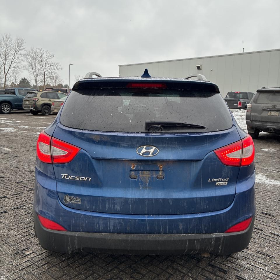 Hyundai Tucson AWD 4dr Limited PZEV 2015