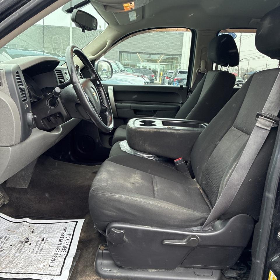 Chevrolet Silverado 1500 4WD Crew Cab 143.5" LS 2013