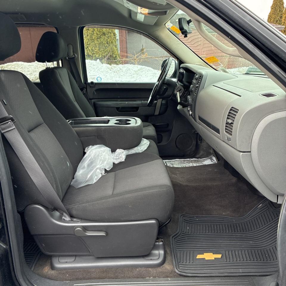 Chevrolet Silverado 1500 4WD Crew Cab 143.5" LS 2013