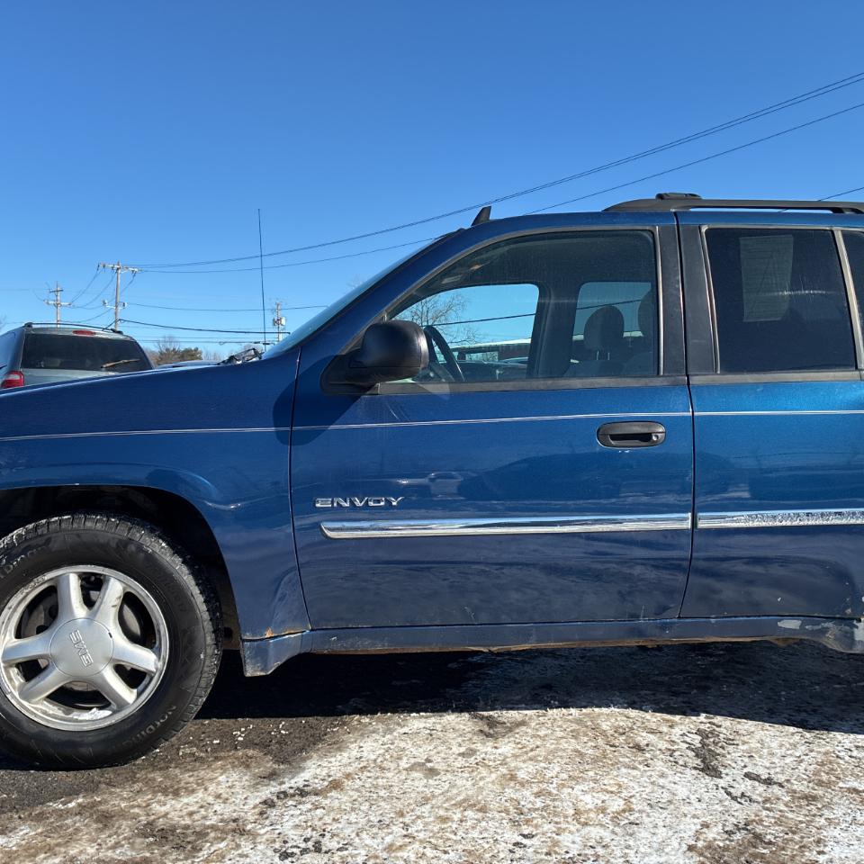GMC Envoy 4dr 4WD SLE 2006