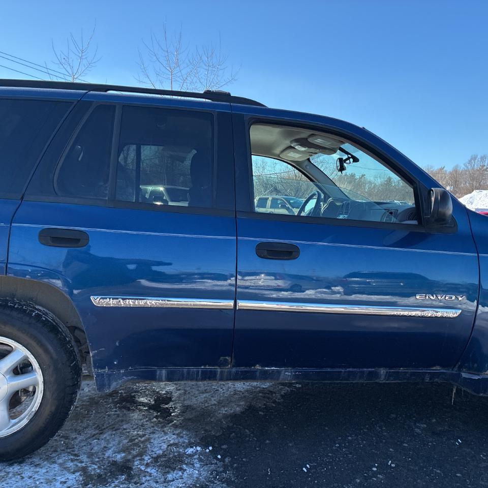 GMC Envoy 4dr 4WD SLE 2006