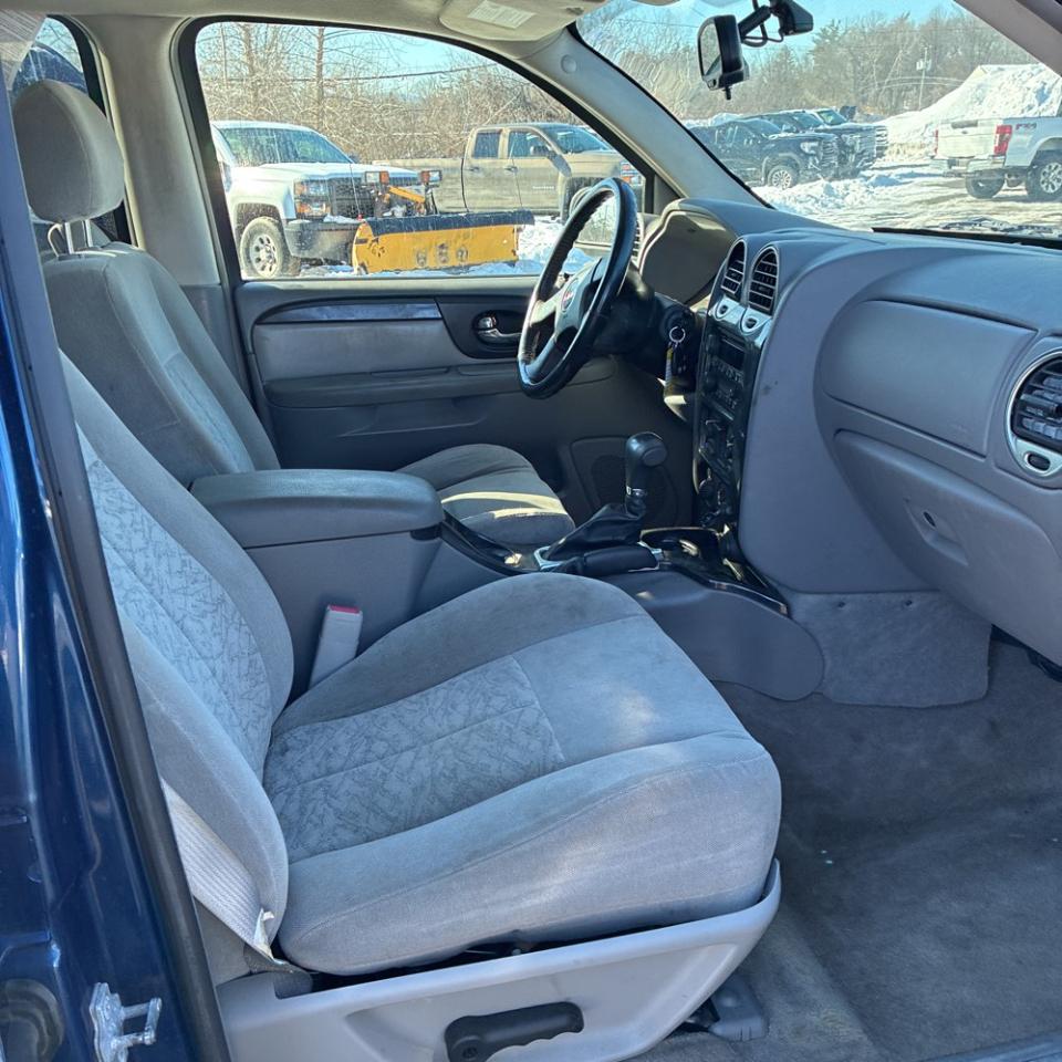 GMC Envoy 4dr 4WD SLE 2006