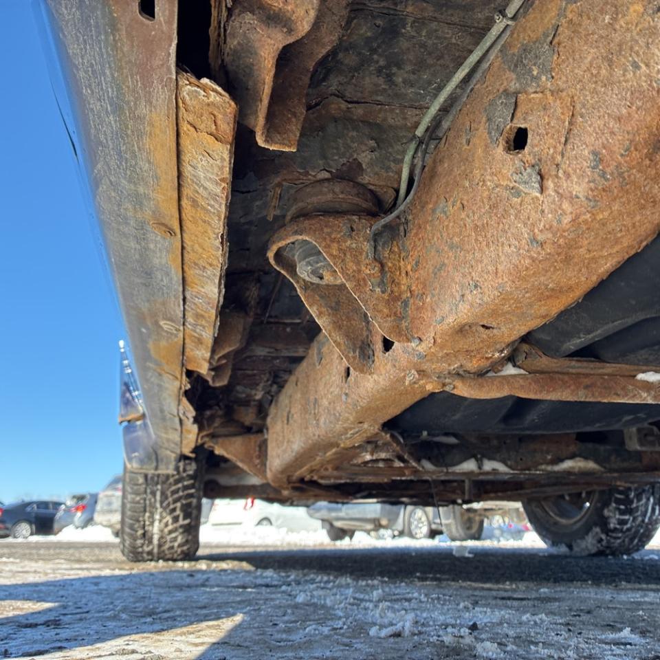 GMC Envoy 4dr 4WD SLE 2006