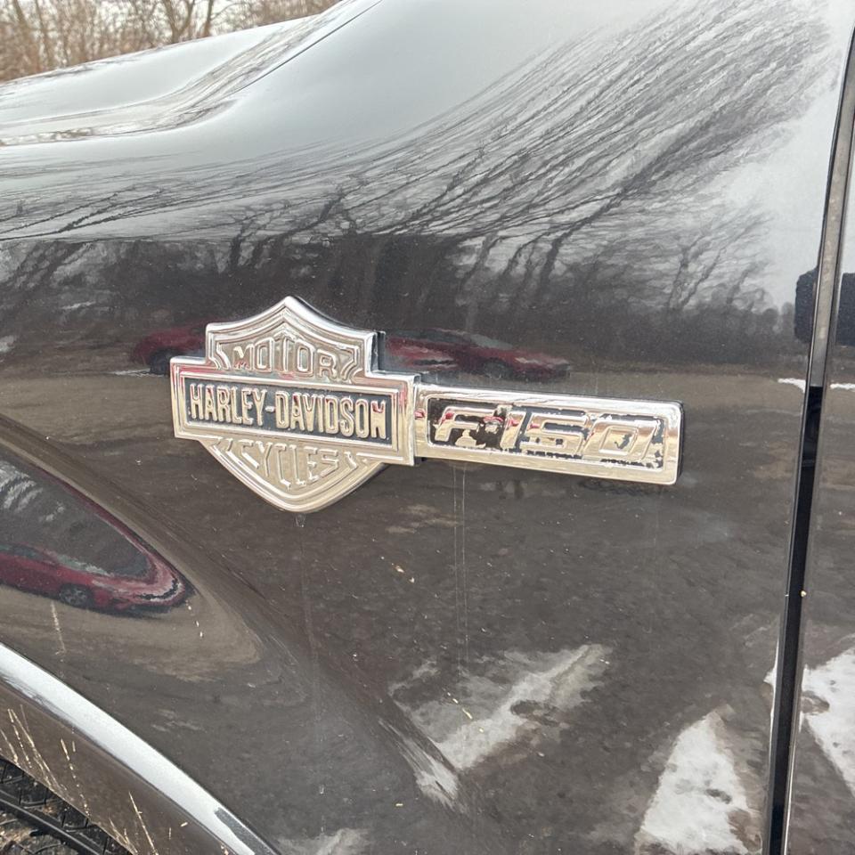 Ford F-150 Harley-Davidson SuperCrew 5.5-ft. Bed 4WD 2010